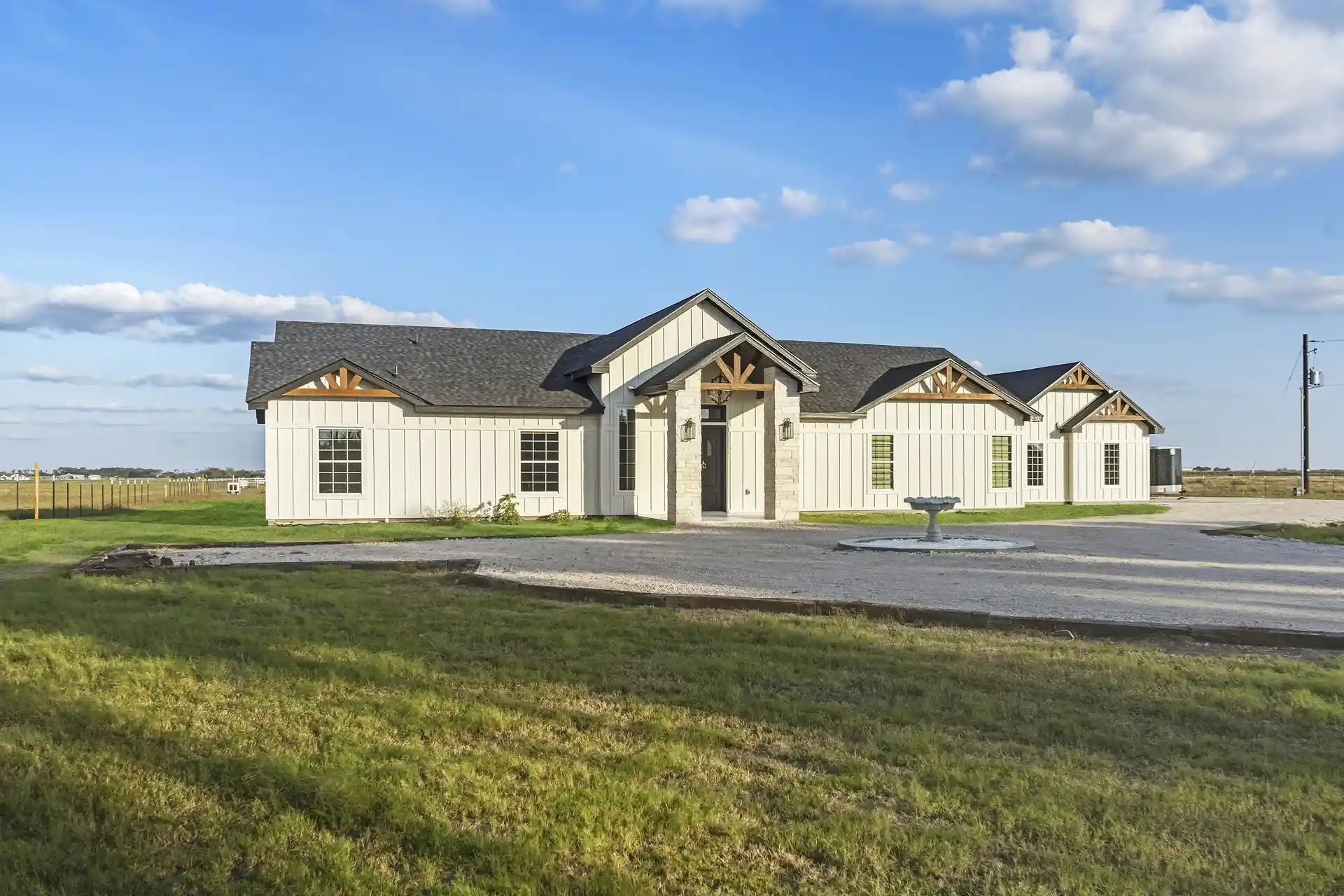 Modern Farmhouse — photo 5 of 30