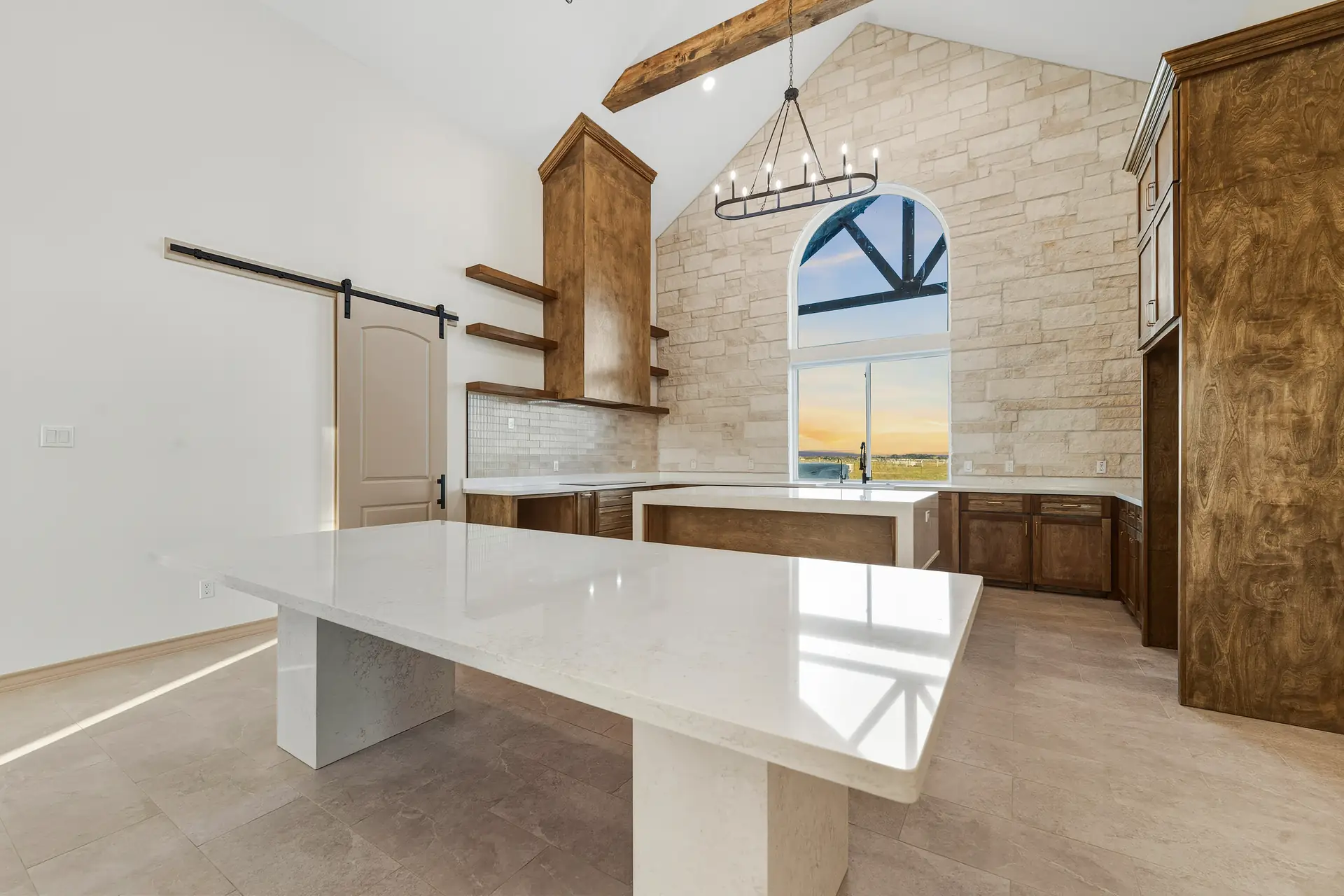 Modern Farmhouse — photo 8 of 30