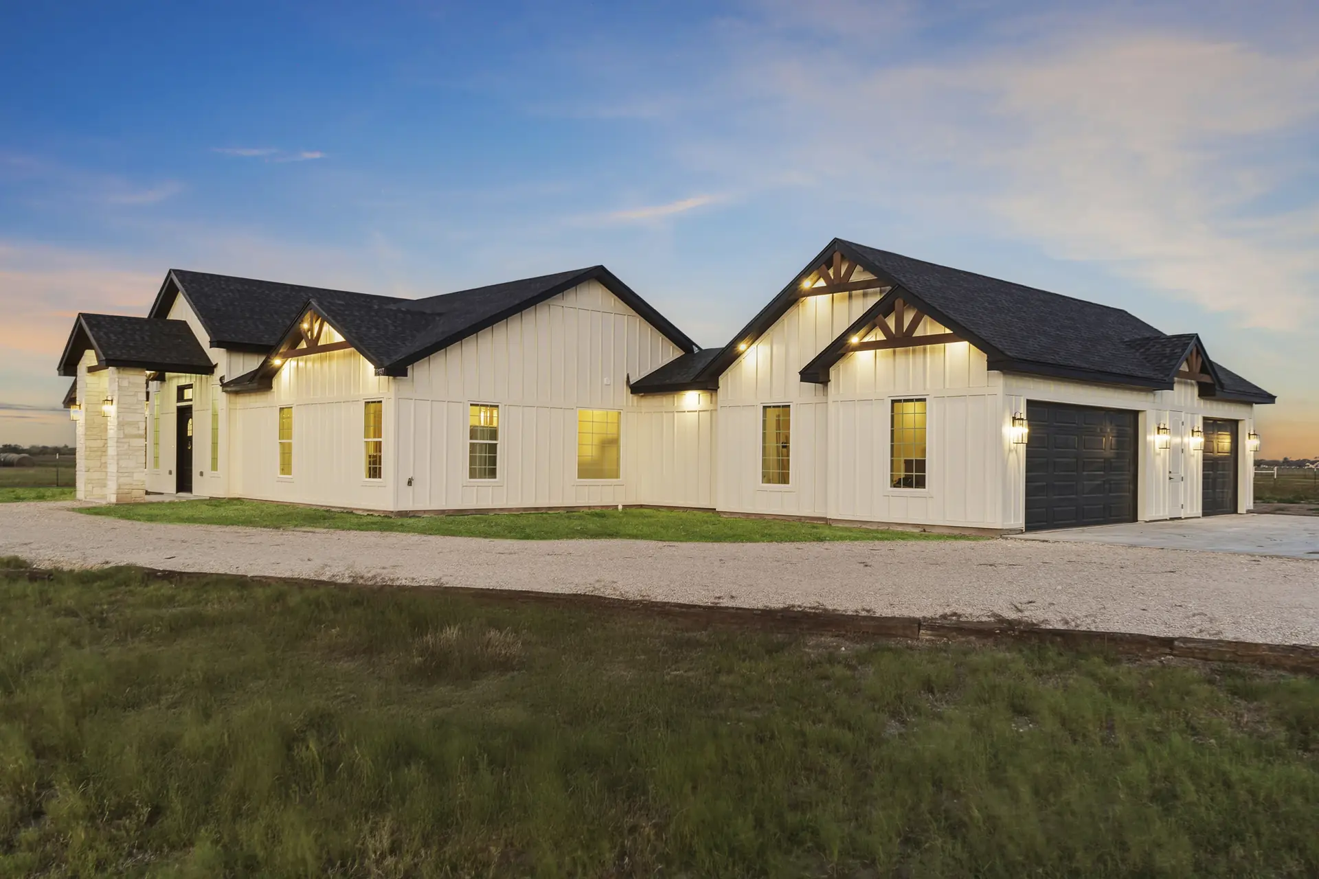 Modern Farmhouse — photo 30 of 30