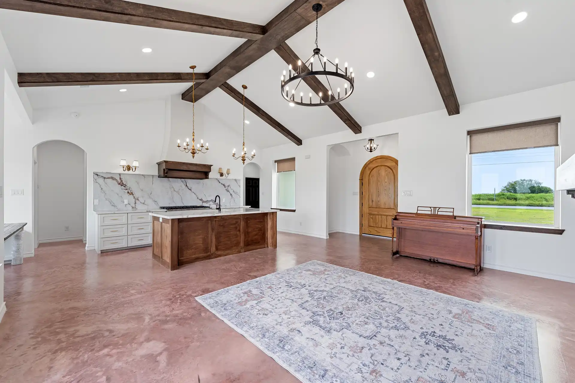 Spanish-Style Estate — photo 16 of 19
